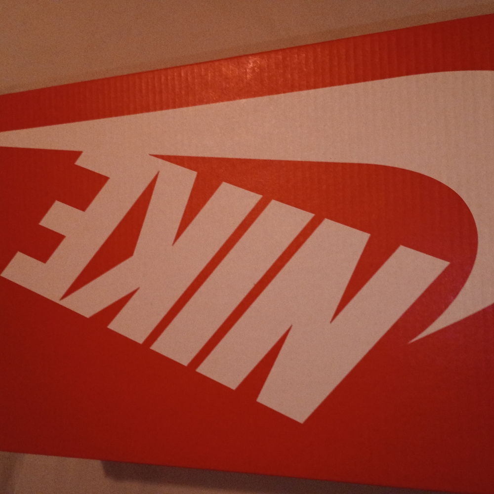 Nike Kids Orange and Black Sneakers - Picture 4 of 4
